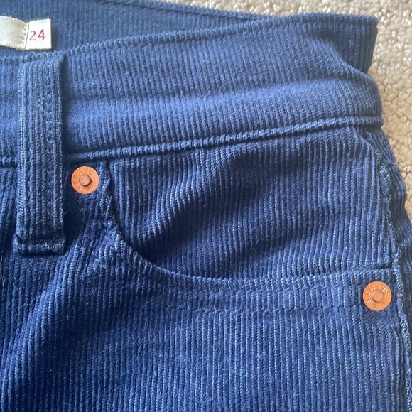 Levi’s Wedgie Straight Navy Cords - Picture 5 of 12